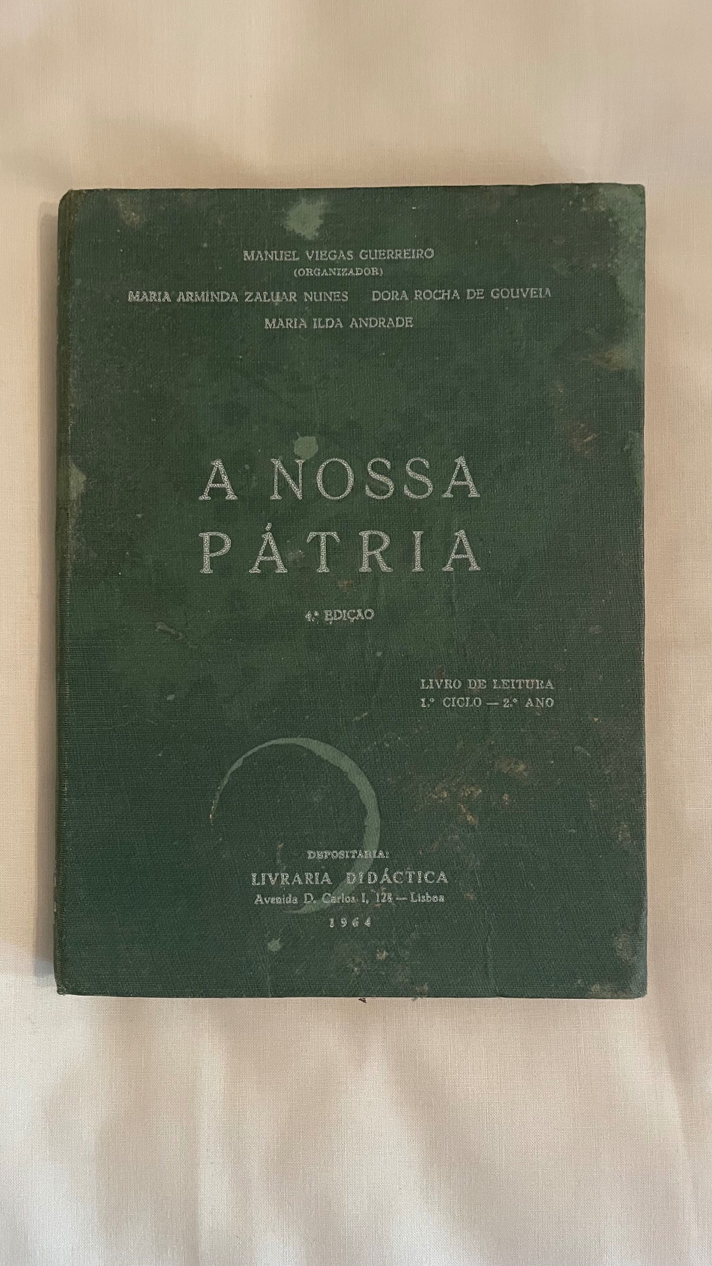 Livro A Nossa Pátria