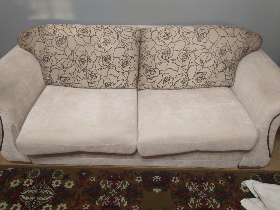 Sofa rozkładana z funkcją spania