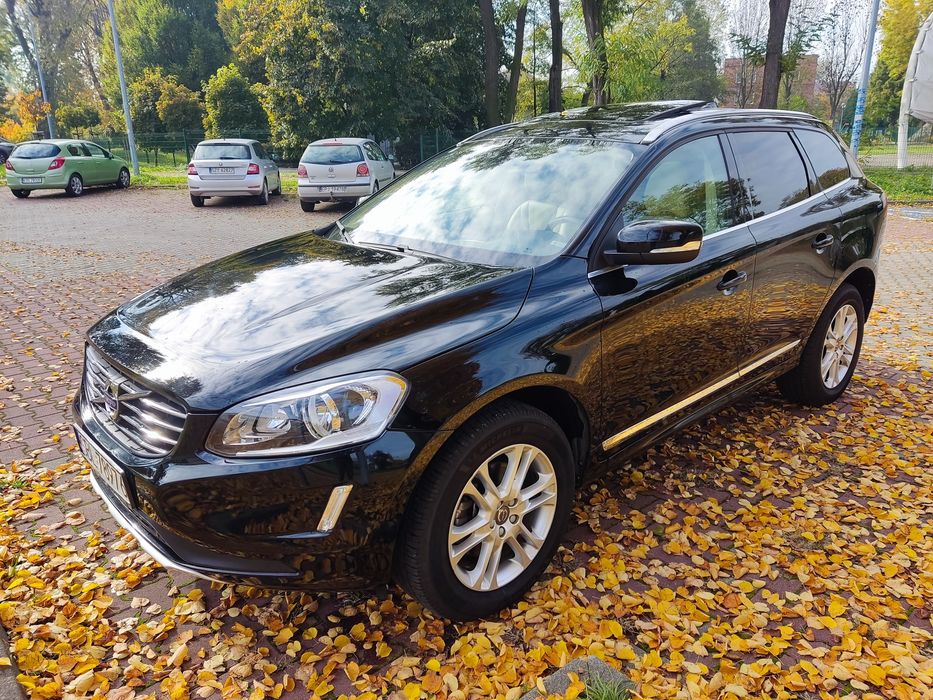 VOLVO XC60 2.5 T5 AWD Bezwypadkowe