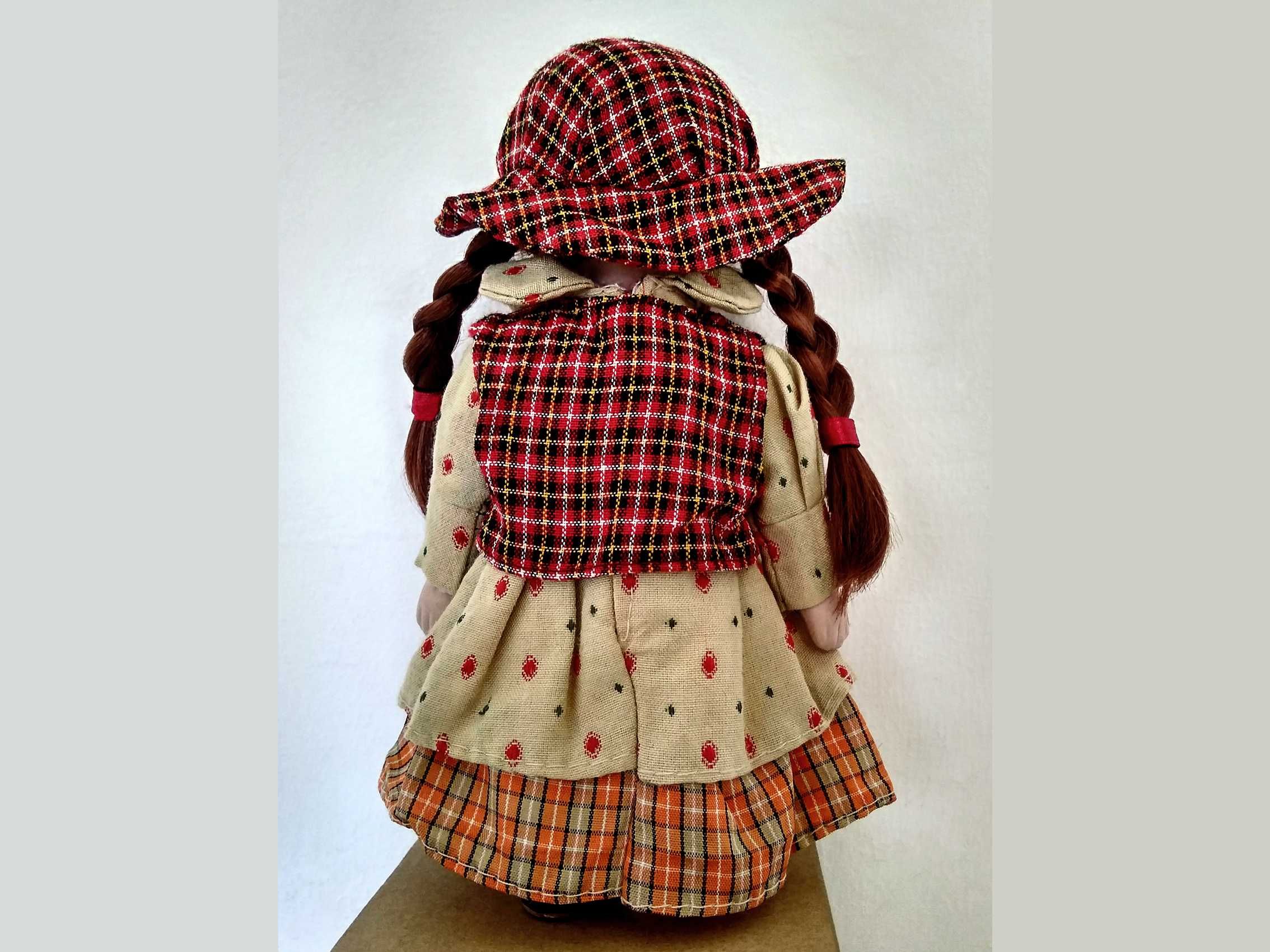 Кукла декоративная виниловая ретро винтаж платье шляпа ботинки