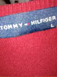 Свитер червоний Tommy Hilfiger розмір L  одягався один раз