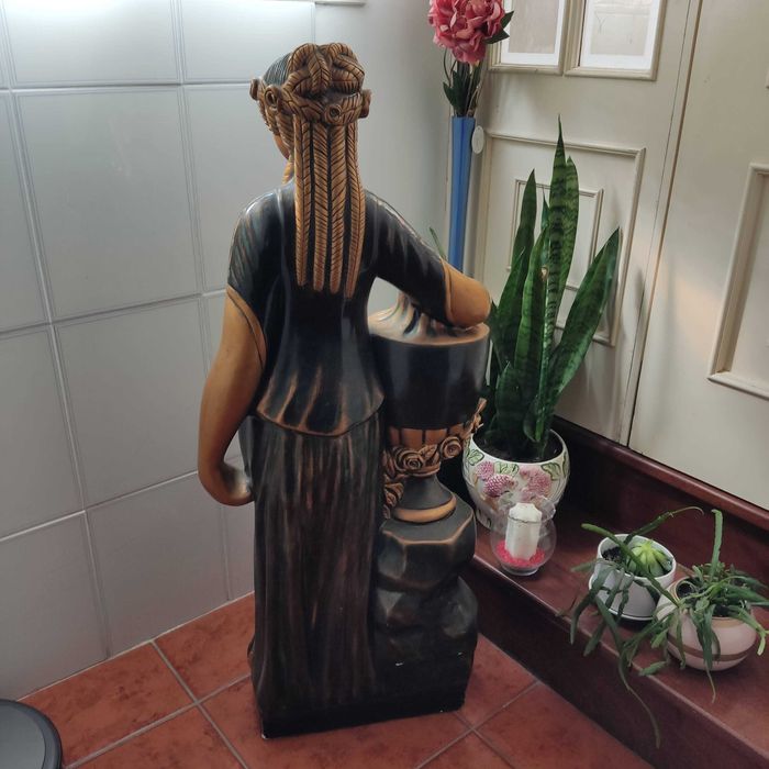 Estatua - Gesso dourado