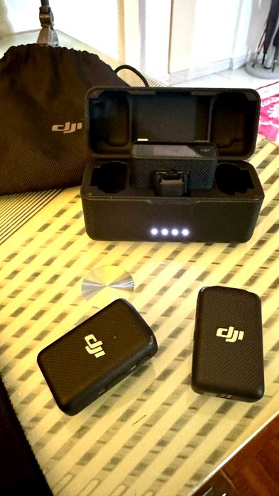 Kit dois Microfones DJI como novos