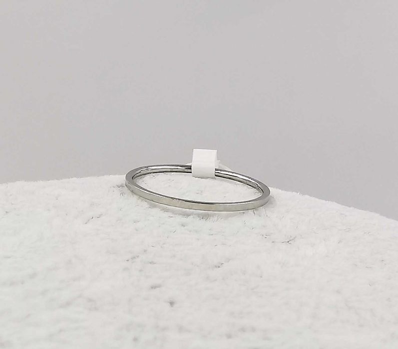 Pierścionek obrączka srebrna stal chirurgiczna średnica 18 mm