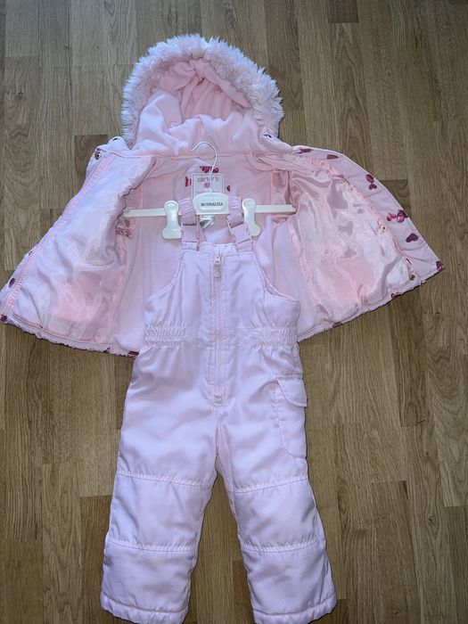 Продам зимний комбинезон carters