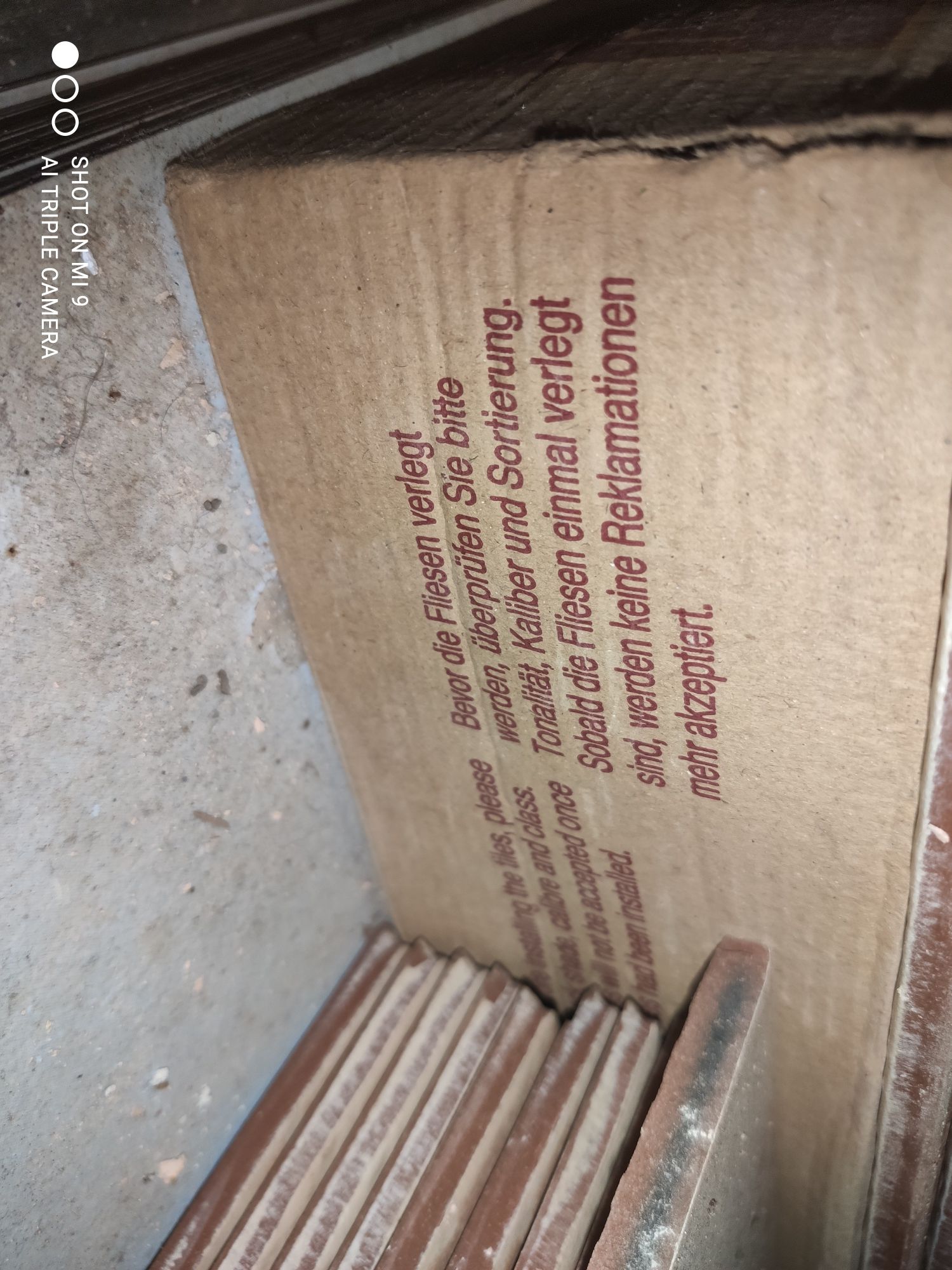 Pavimento cerâmico