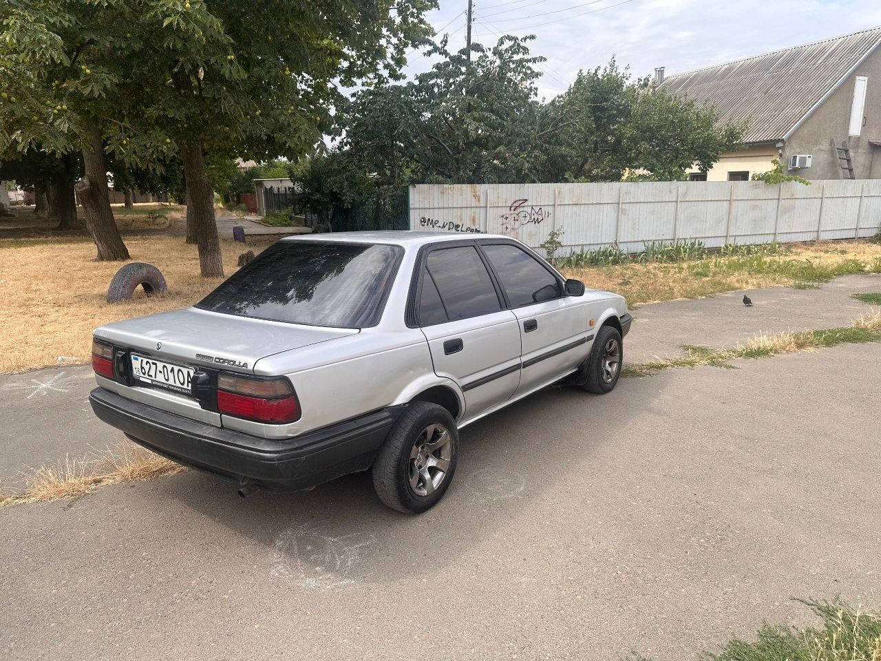 Toyota Corolla 7 лiтрiв по мiсту гарний стан