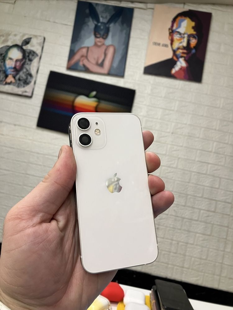 Продам айфон apple iPhone 12 mini 64gb на запчасти