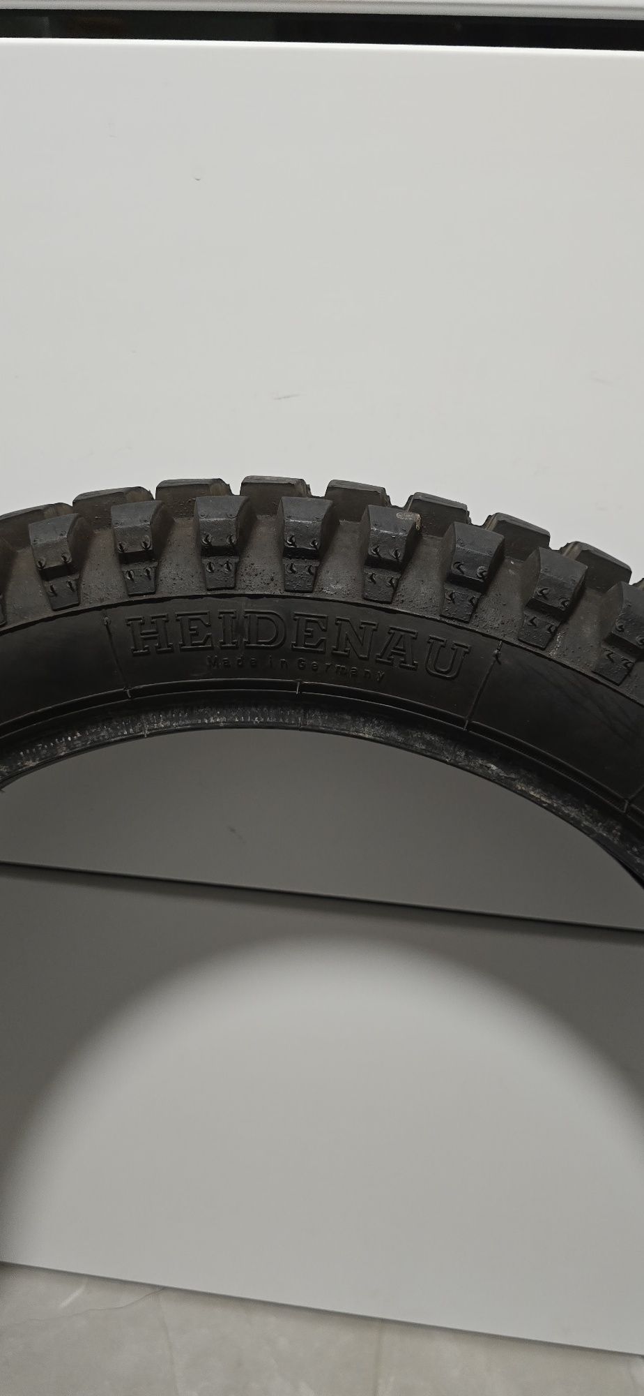 Opona Cross Heidenau K 67 4.00 - 18 M/C 64T 

Przednia

NOWA

Rok Opon