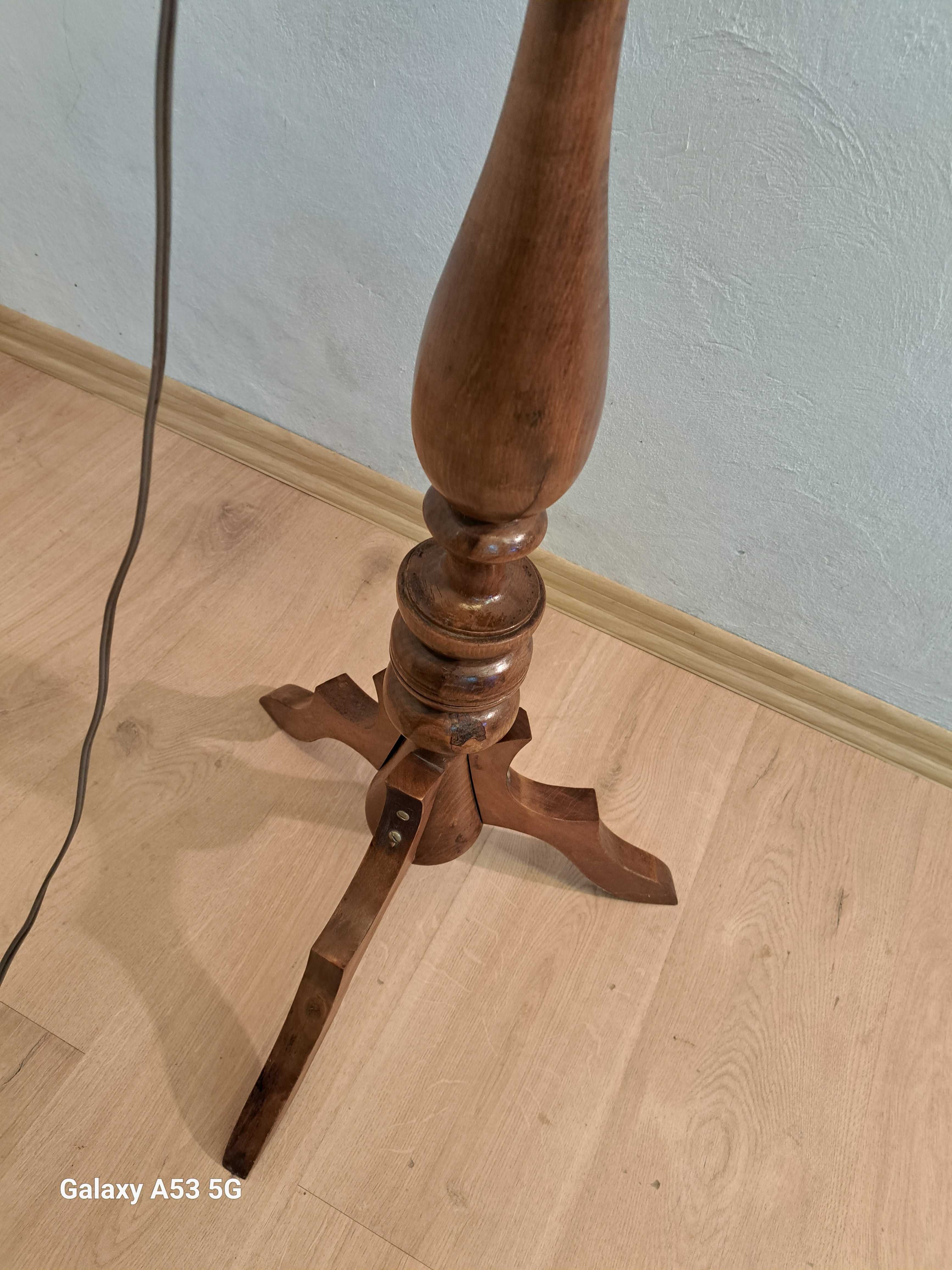 Lampa podłogowa drewniana toczona z abażurem