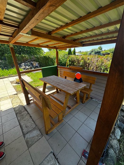 Drewniane meble ogrodowe