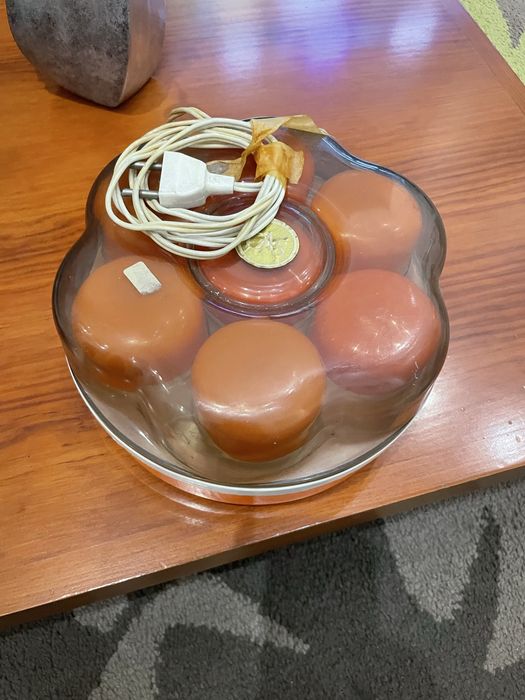 Iogurteira com 7 copos, nova, sem uso