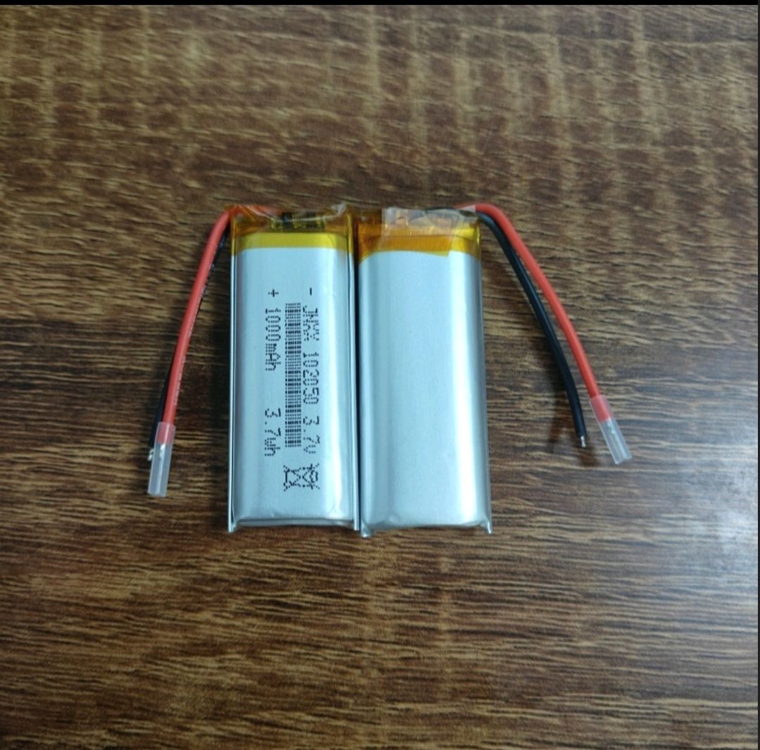 Акумулятор Полімерна літієва батарея 1000 mAh Li-pol