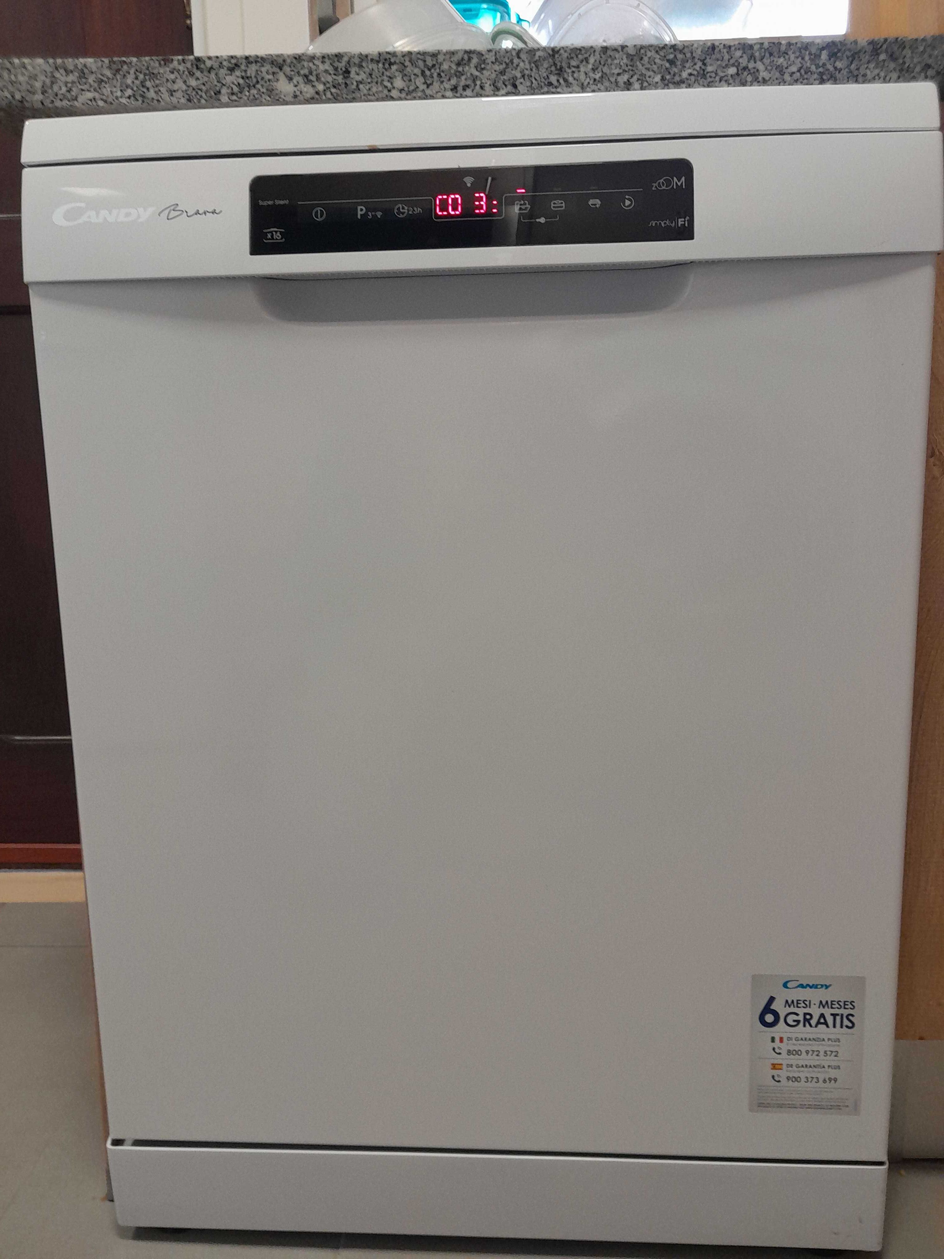 Maquina Lavar Louça Candy Brava 16 conjs-NOVA