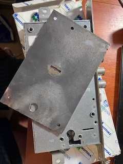 Продам замок Mottura 54797