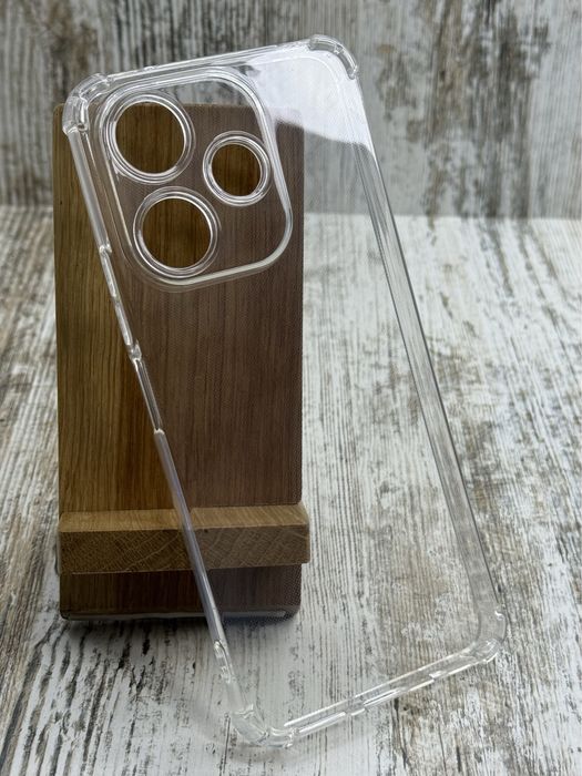 Чехол противоударный на Xiaomi Redmi 13/ Redmi 12. Прозрачный.