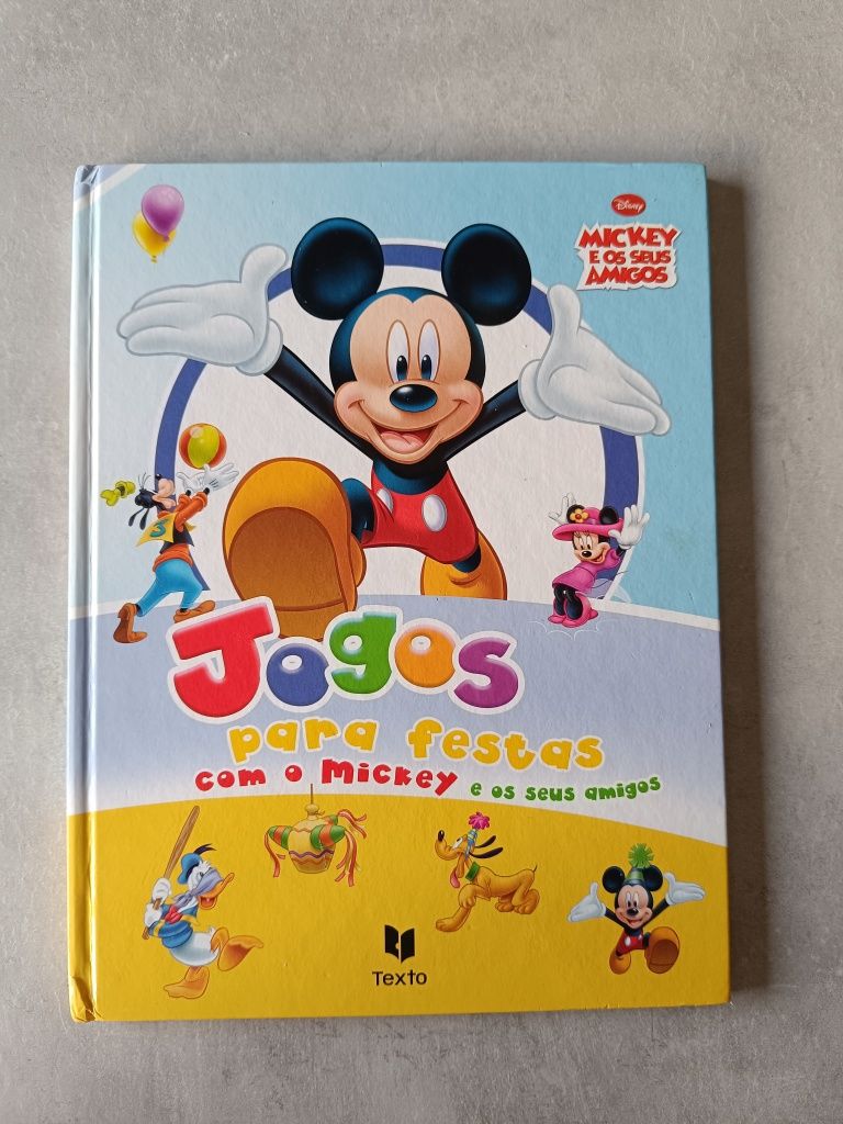 Livro jogos para festas com o Mickey