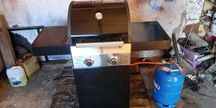 Grill gazowy w super stanie
