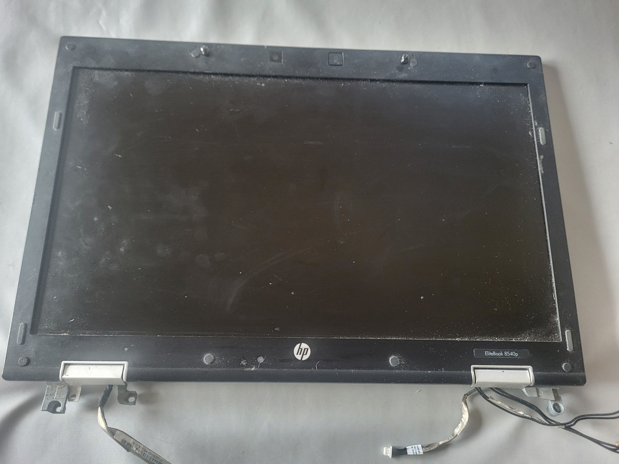 Sprzedam klapę matrycy do Laptopa HP Elitebook 8540p