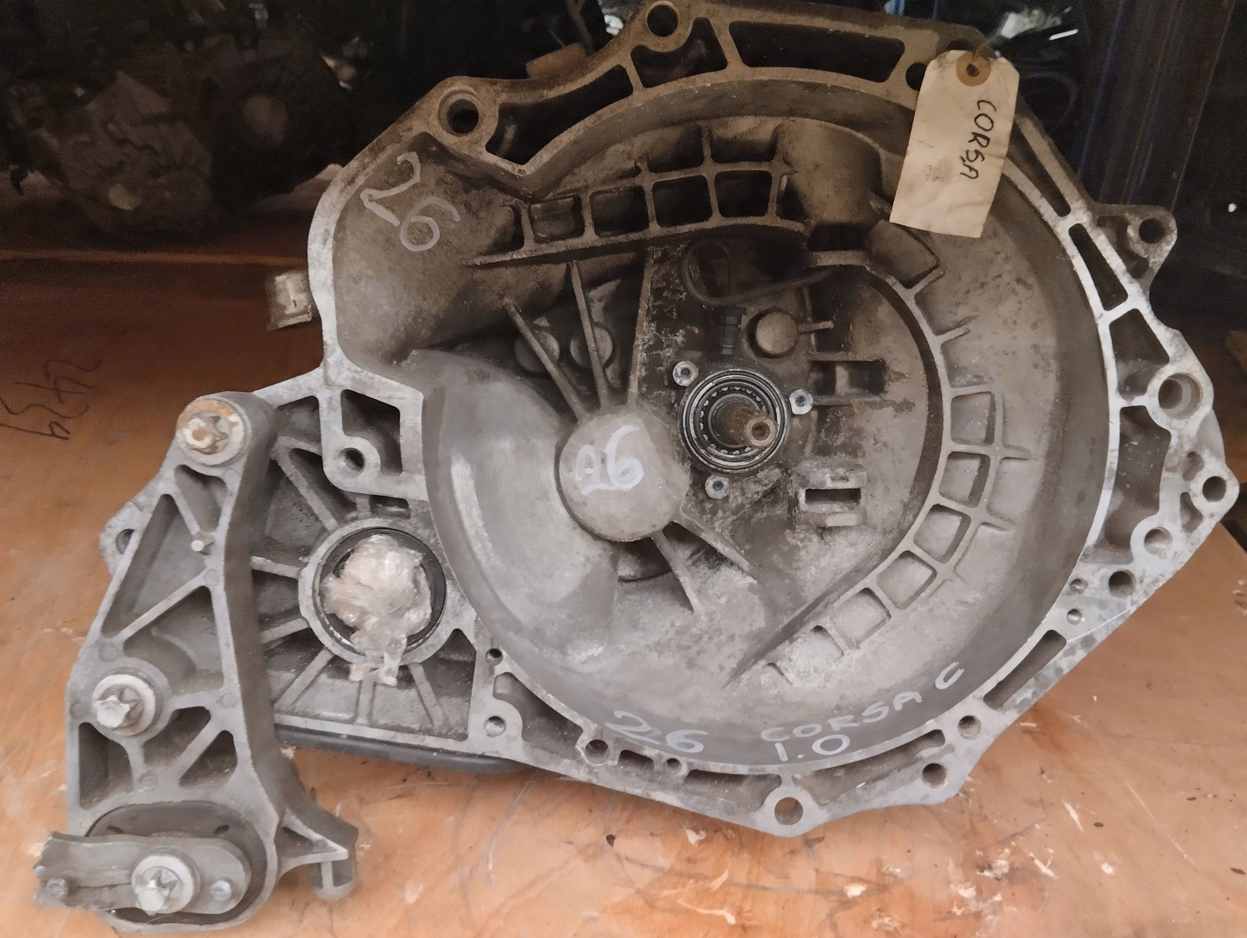 Skrzynia biegów Opel Corsa c Meriva a 1.0 1.2 1.4 b F13C394