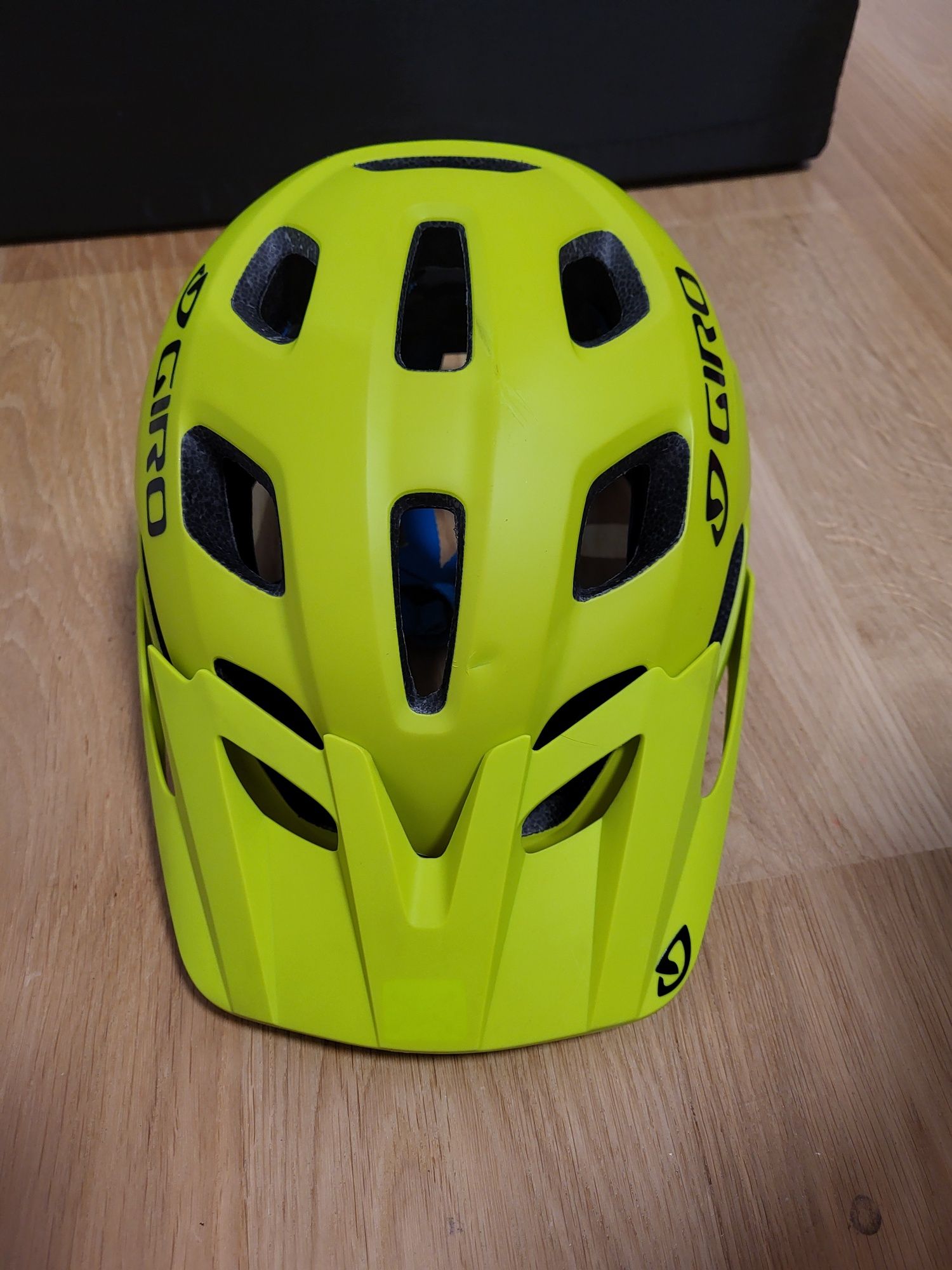 Kask Giro 54-61 stan bdb