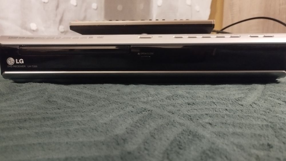 Odtwarzacz kina domowego LG