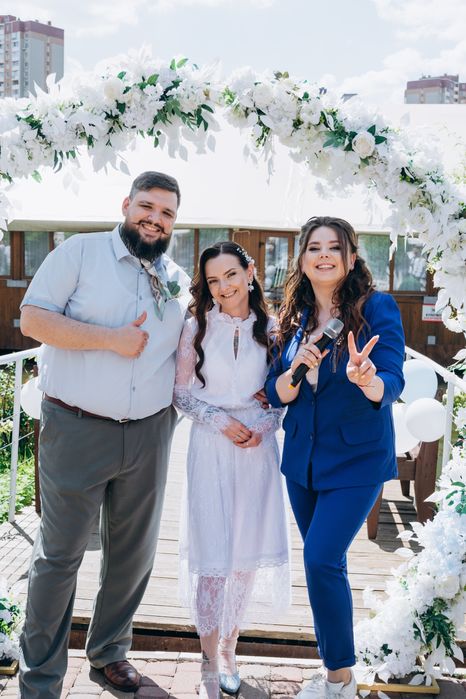 Ведуча, тамада Київ/область на весілля, ювілей, корпорстив, церемонію