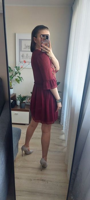 Elegancka bordowa sukienka mini rozkloszowana Zara S 36 hafty wzory