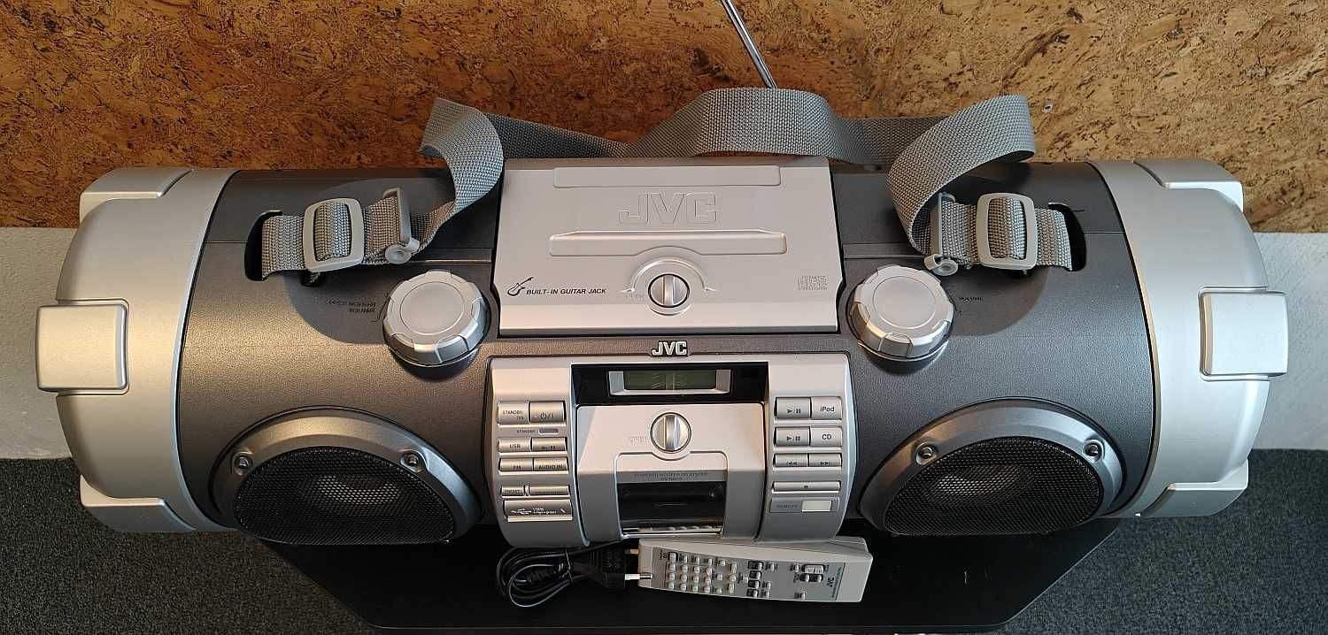 JVC RV-NB70S BoomBlaster
