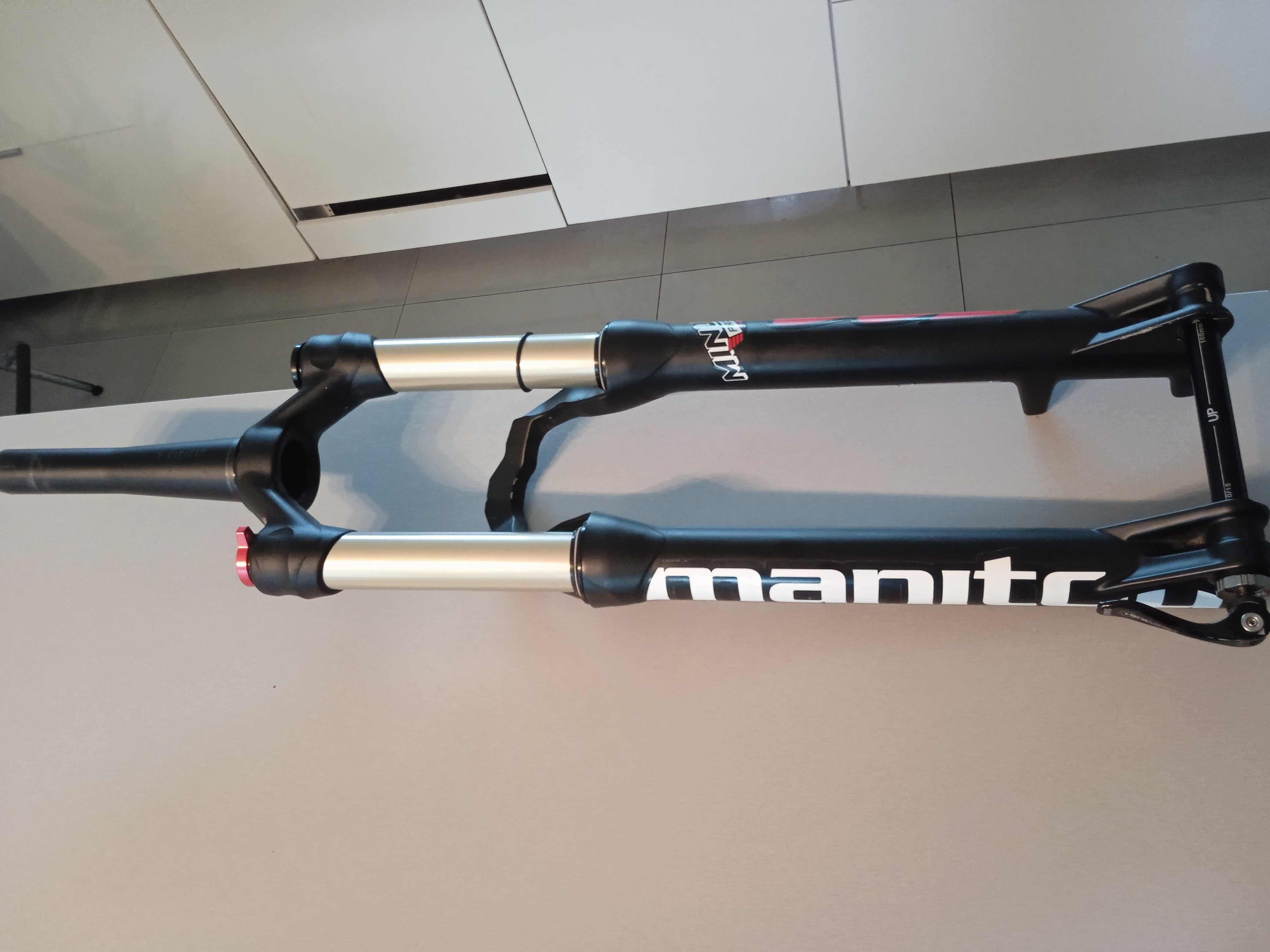 Manitou Minute Pro 27.5, oś 15 x 100