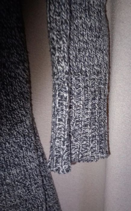 Dłuższy sweter kardigan