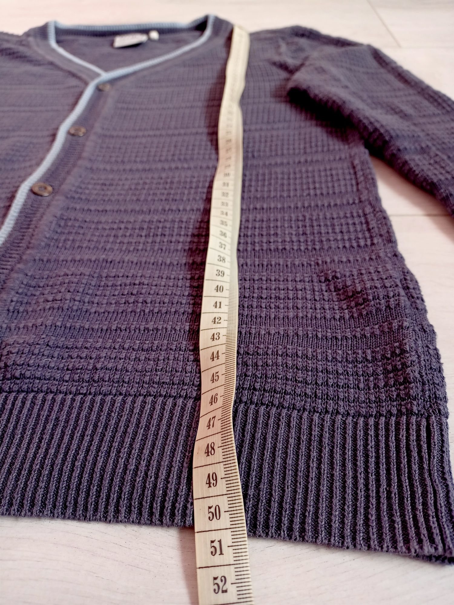 Sweter 122 128 dziewczęcy strój galowy szary na guziki LMTD sweterek