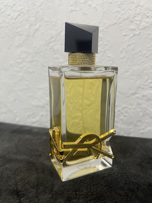 Libre Yves Saint Laurent
