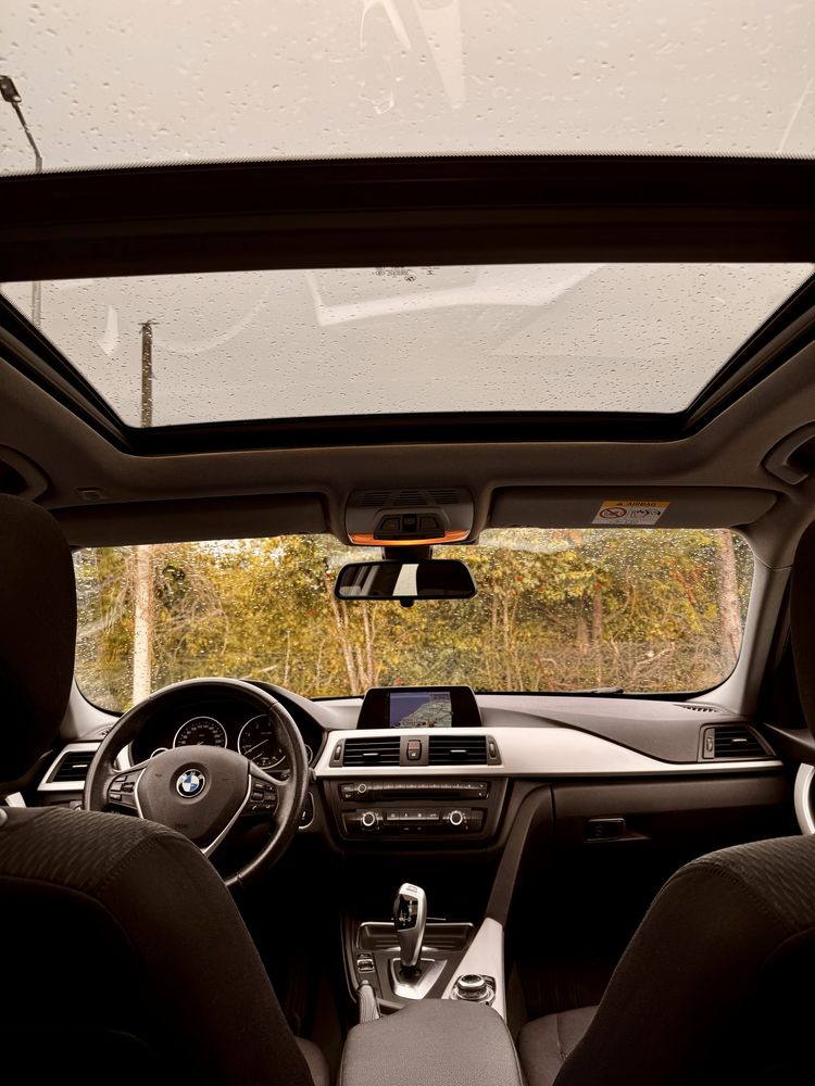 BMW 318 Touring Auto