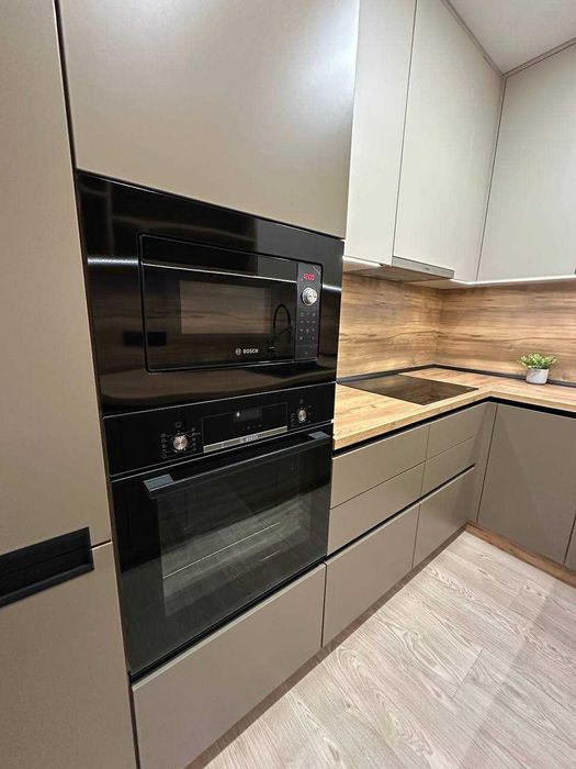 Оренда видової 1-кім квартири в ЖК "White Lines" вул. Васильківська 1