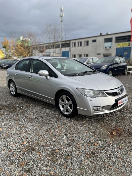 Honda Civic 4DR 1.8 Benzyna 140KM 2009r