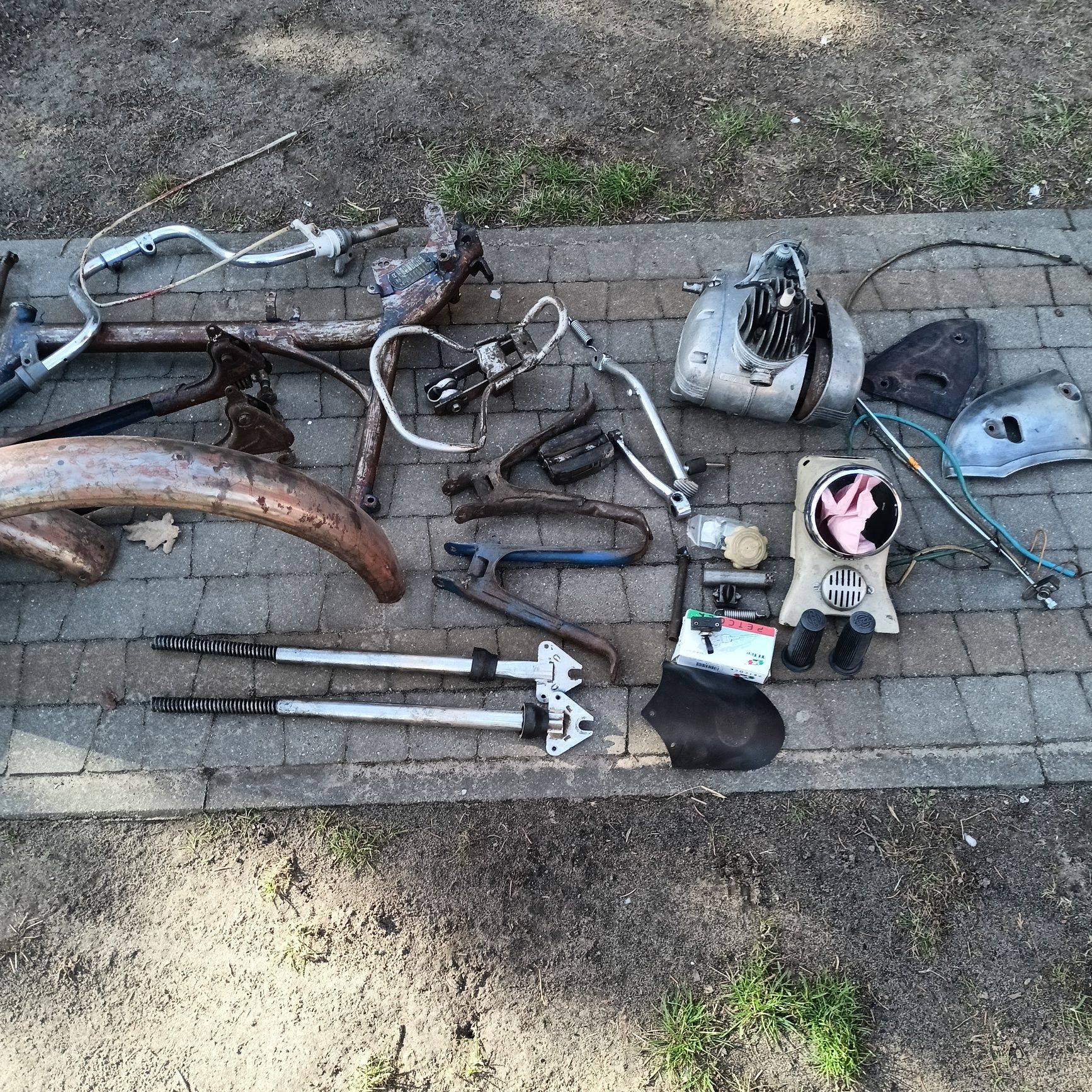 Komar sztywniak Romet motorynka simson