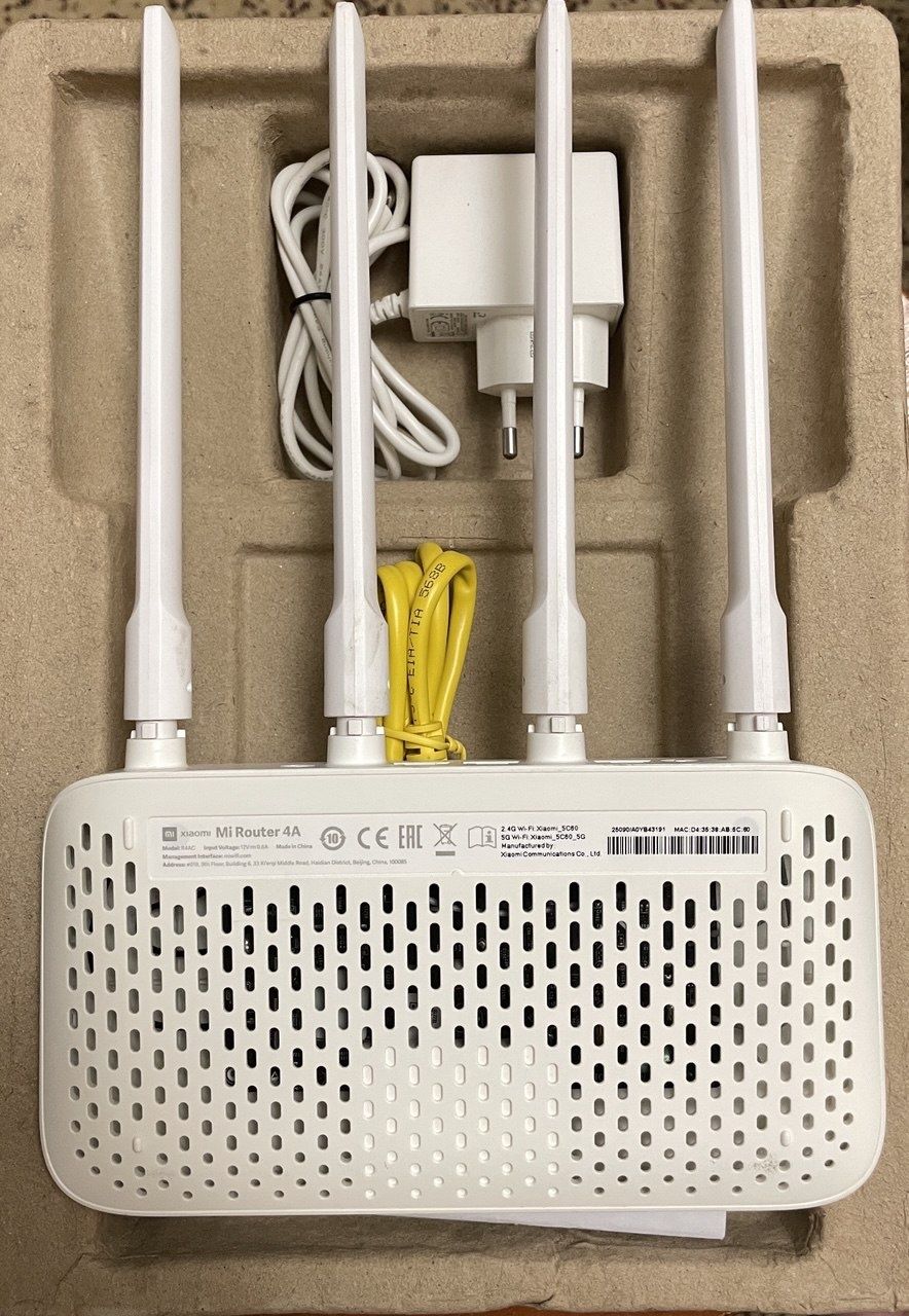 Продам Mi router 4a