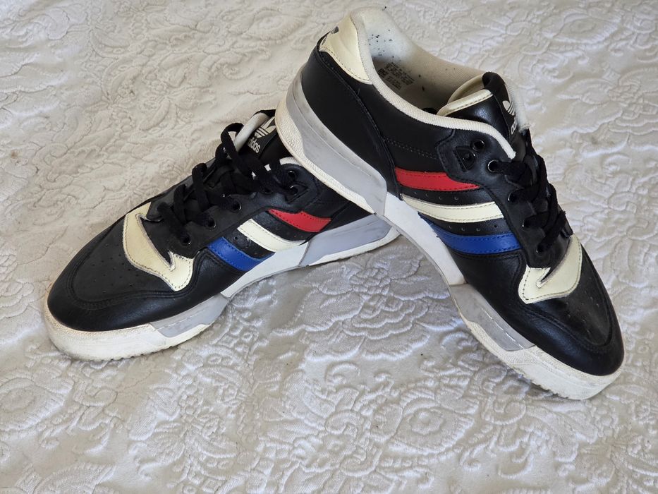 Adidas Rivalry Low "Black & White"