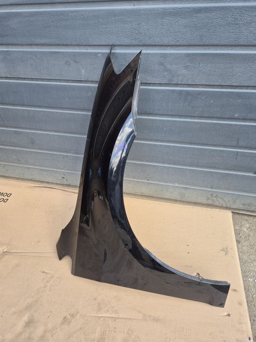 Vw Golf VII 7 Błotnik prawy przód czarny