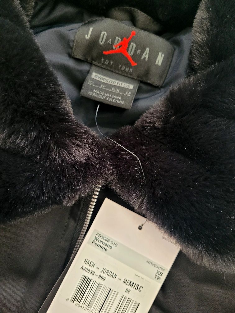 Куртка бомбер NIKE JORDAN Renegade жіноча нова  original