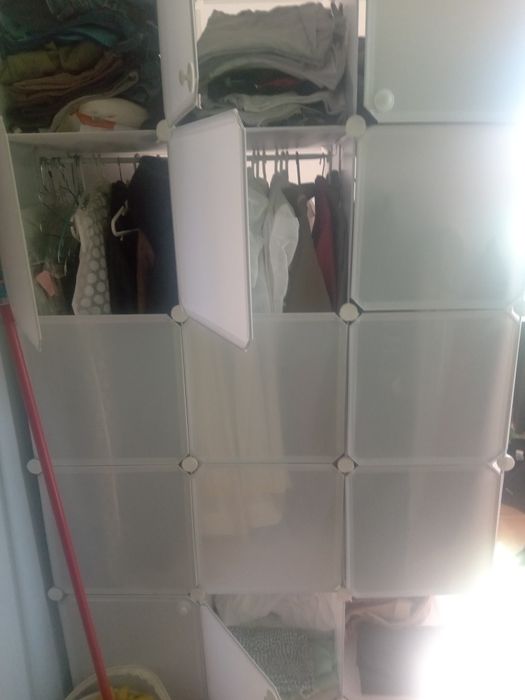 Roupeiro modular ajustável