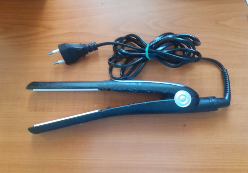 Chapinha / prancha / alisador /alisadora cabelo Sunko
