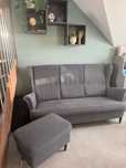 IKEA kanapa STRANDMON Sofa 3-osobowa + Podnóżek Nordvalla ciemnoszary