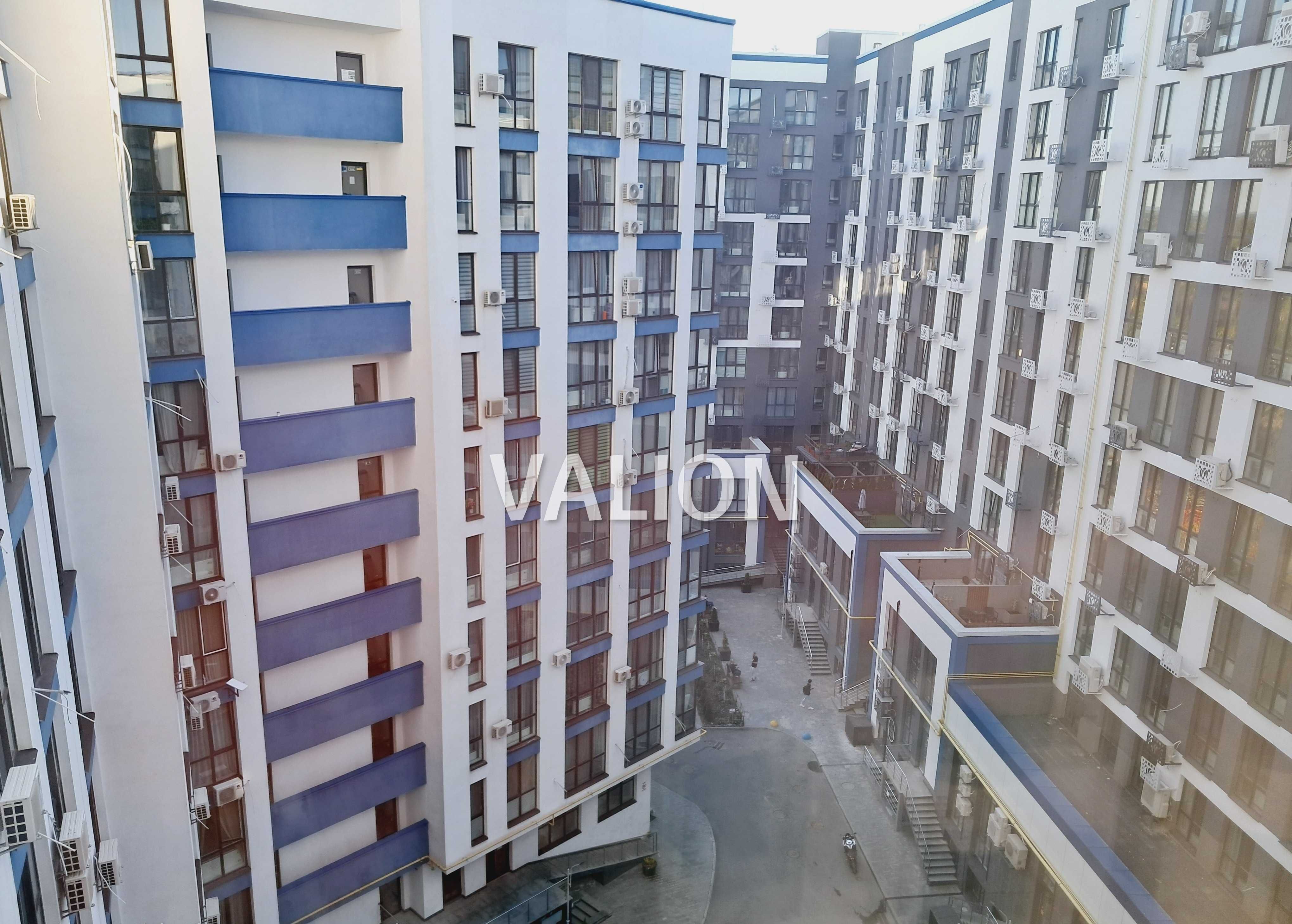 Продам 2 комнатную квартиру ЖК Ривьера м Славутич