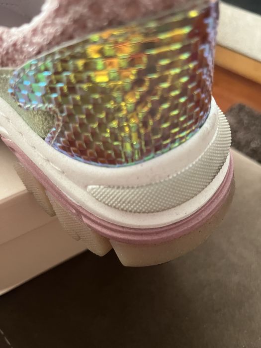 Sapatilhas MLV todas em pele