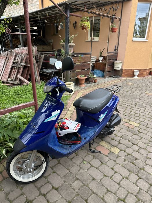 Продам honda dio 18