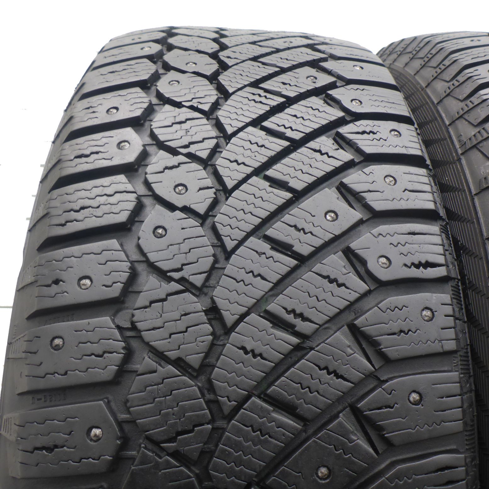 215/55/17 Gislaved 215/55R17 98T XL Nord Frost 200 KOLCE Zima 7.8mm
