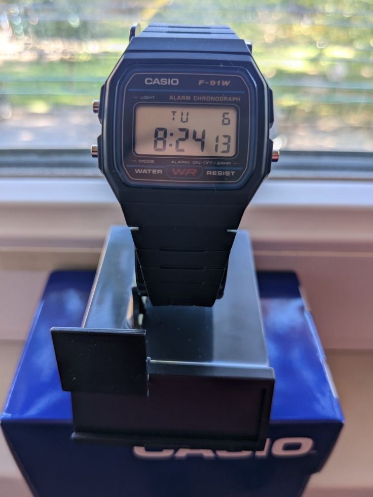 Годинник Casio F-91W Оригінал