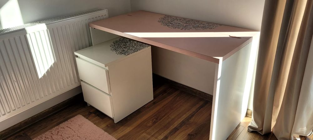 Komplet mebli odnowionych + gratis